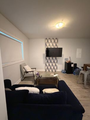 323 Besserer St ,Ottawa, ON K1N 6B4, Canada - Photo 1