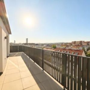 Pauschalmiete inklusive Warmwasser, Heizung & Kühlung - Traumhafte 2-Zimmer-Wohnung mit großzügigem Balkon und stilvoller Ausstattung - Photo 2