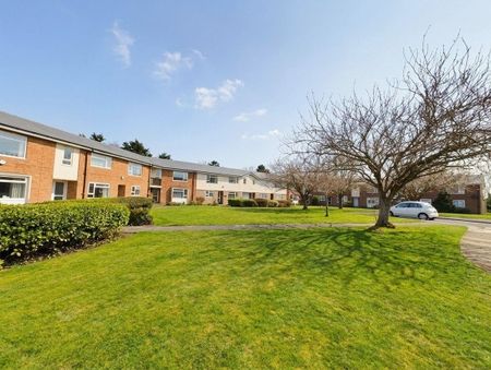 To Let – Warren Court Westcliffe Road Birkdale PR8 – 2 Bed Ground Floor Apt - Photo 3