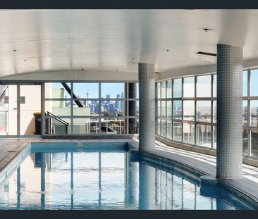 Spacious 2 Bedroom Apartment at Incredibly Convenient Location - Photo 1