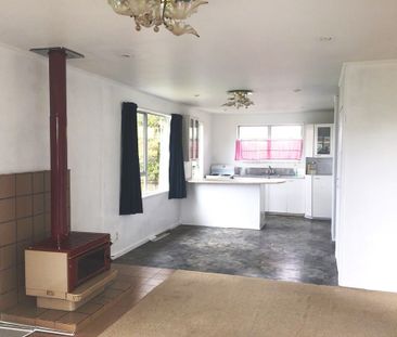 402 Roscommon Road, Clendon Park, Auckland - Photo 5