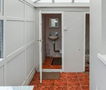 Semi-detached house to rent on - Photo 5