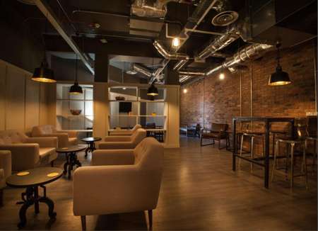 Studio to rent - Photo 2