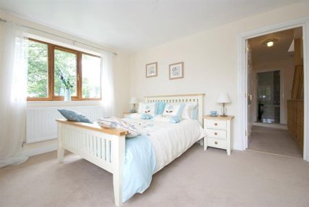 Maple Close - Photo 5