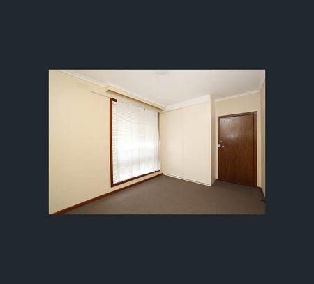 2/41 Canberra Street, Brunswick, Vic 3056 - Photo 3