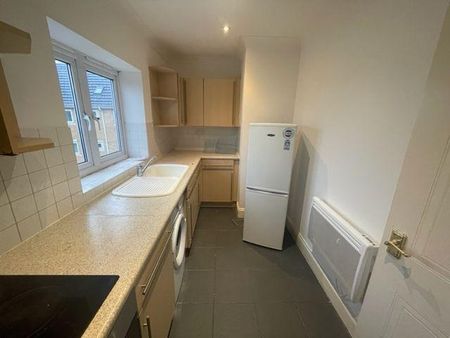 3 bedroom flat to rent - Photo 5