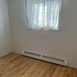 Apt 3 1/2 Laval - Photo 2