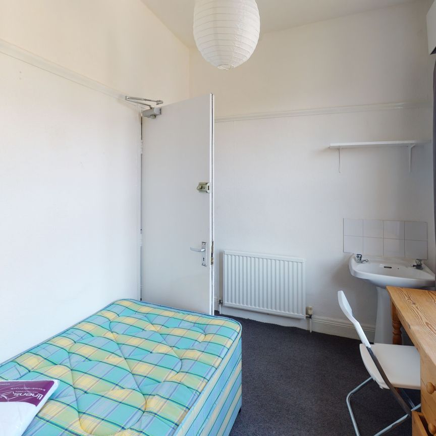 Student Properties to Let - Photo 1