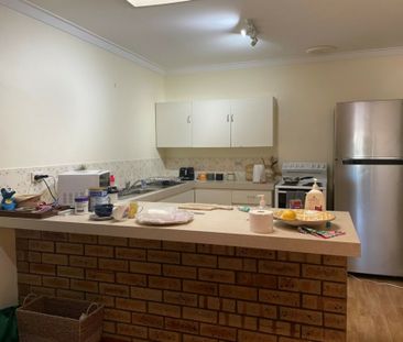 Easy Living in the Heart of Mandurah. - Photo 3