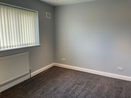 Cowper Close, Worksop - Photo 4