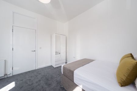 2 bedroom apartment to rent - Photo 4