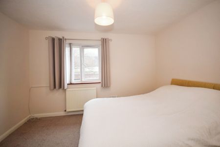 2 bedroom terraced house to rent - Photo 3