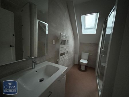 Location Appartement 3 pièces 46m² ST NAZAIRE 44600 - Photo 3