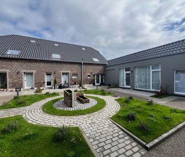 Reihenhaus im SchopdicksHof, modernes Wohnen im Denkmal, in grüner Ruhiglage von Rheinberg. - Photo 1