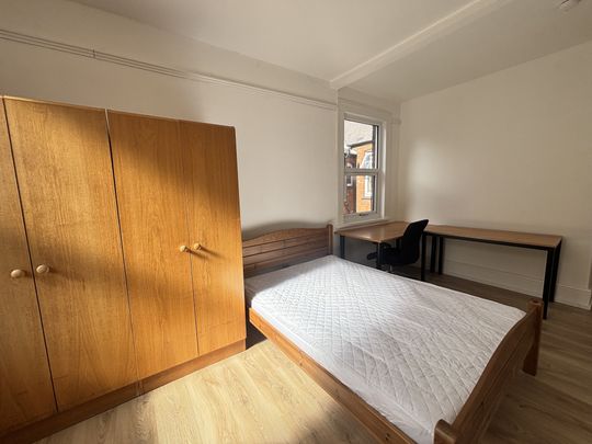 Regent Street, Rugby - Photo 1