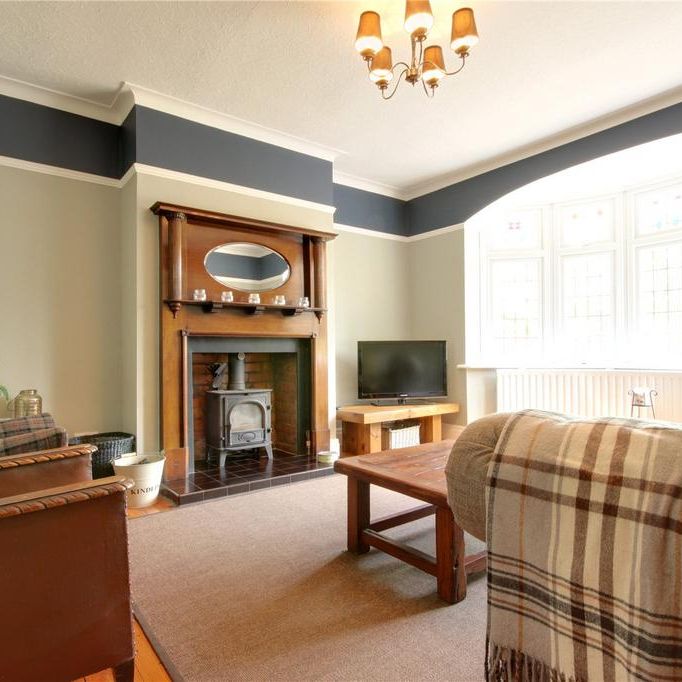 3 bedroom semi-detached house to rent - Photo 1