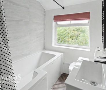 2 bedroom cottage to rent - Photo 6