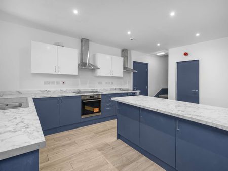 Beach Road Room 11 - Photo 5