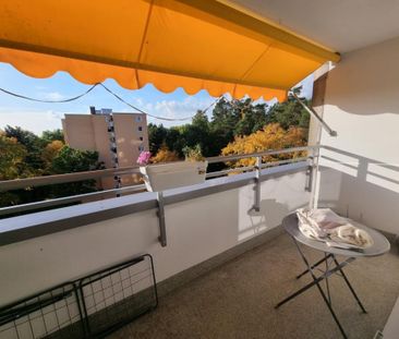 Pfiffig und modernisiert ... 2 ½ Zimmer- Wohnung mit Loggia und Wei... - Photo 5