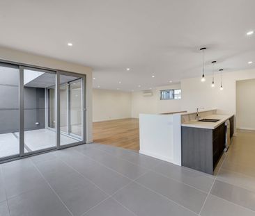 3/11 Hayes Street, Northcote, Vic 3070 - Photo 4