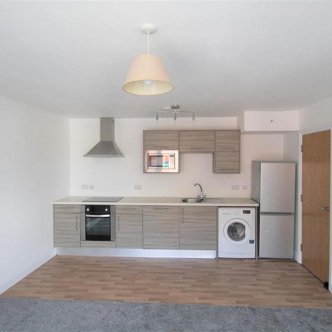 1 bedroom apartment to rent - Photo 1