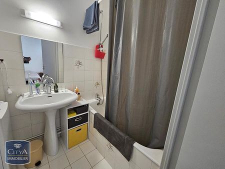 Location Appartement 1 pièce 33m² POITIERS 86000 - Photo 5