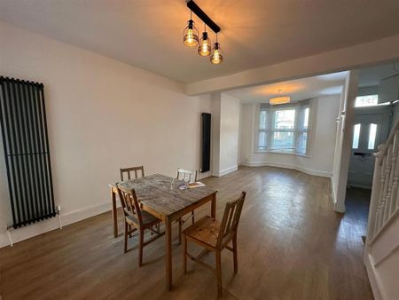 2 bedroom terraced house to rent - Photo 2