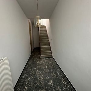 Huis te huur in Liège voor € 900 met 2 slaapkamers - Photo 3