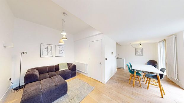 3 bedroom townhouse to rent - Photo 1