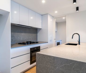 True Luxury and Elegance in Every Corner - Photo 3