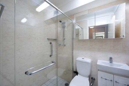 29/2A Henry Lawson Avenue, McMahons Point NSW 2060 - Apartment For Rent | Domain - Photo 3