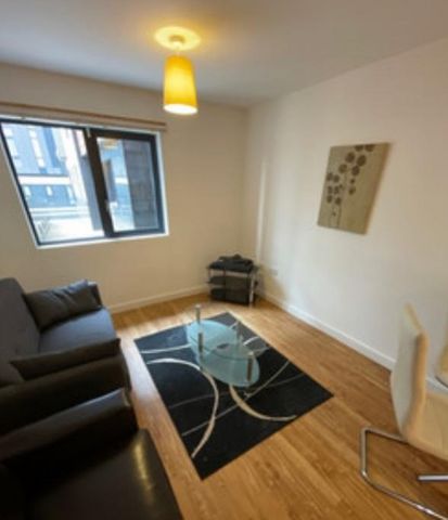 1 bedroom flat to rent - Photo 4