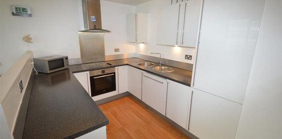 4 bedroom house to rent - Photo 2