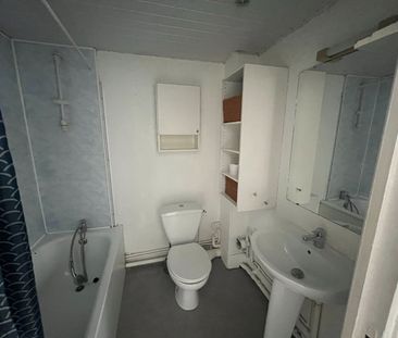 Location Appartement 1 pièce 26m² LILLE 59000 - Photo 6