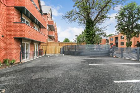 3 bedroom apartment to rent - Photo 3