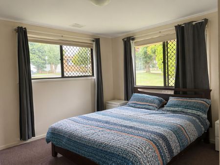 Easy-Care Living in a Quiet Duplex – Walk to Westridge - Photo 2