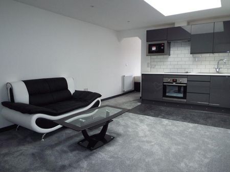 1 bedroom apartment to rent - Photo 2