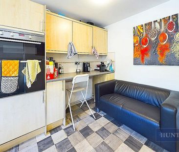 1 bedroom Flat To Let Total Size: 1108 SQ FT - Photo 5