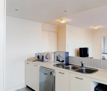 35D Arncliffe St, Sydney - Photo 6