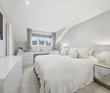 4 bedroom detached house to rent - Photo 6