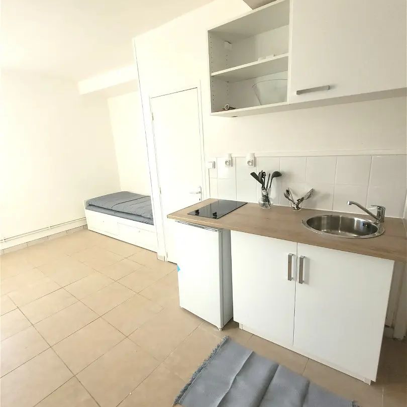 Location appartement 1 pièce - 20.69m² à Calais (62100) - Photo 1
