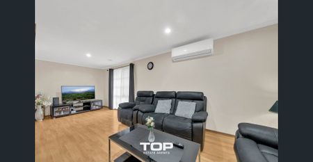 Convenient, Comfortable & Close to Everything!! - Photo 4