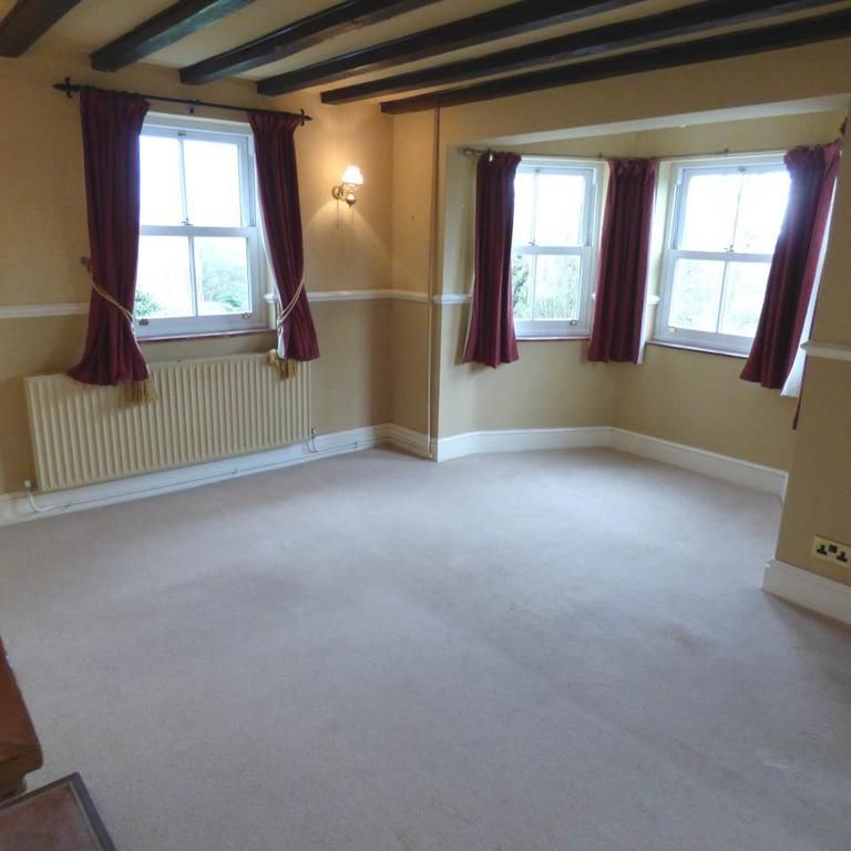 4 bedroom detached house to rent - Photo 1