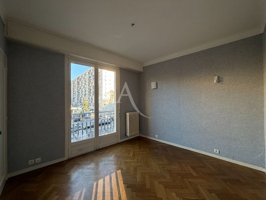Location Appartement 2 pièces 46m² NICE 06000 - Photo 1