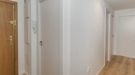 Room in a shared 4-bedroom apartment for rent in Móstoles. - Photo 5