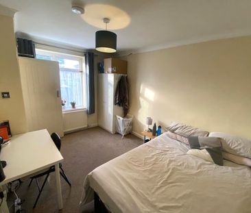 Buckingham Road, Norwich - Photo 3