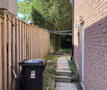 For Lease - 283 Port Royal Trail, Toronto, Ontario - Photo 1