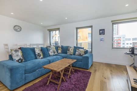 2 bedroom apartment to rent - Photo 2