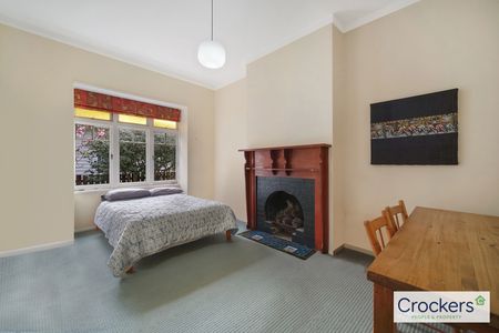 Charming Residence in Double Grammar School Zone - Photo 2