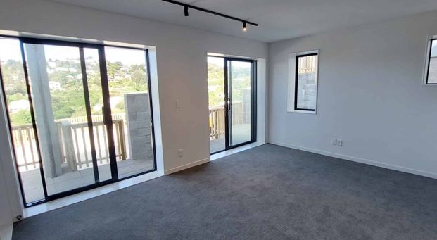 Brand New 2 Bedroom Apartment - Photo 1